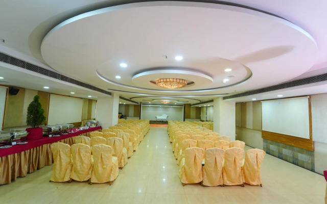 OYO 1489 Hotel Diamond's Pearl