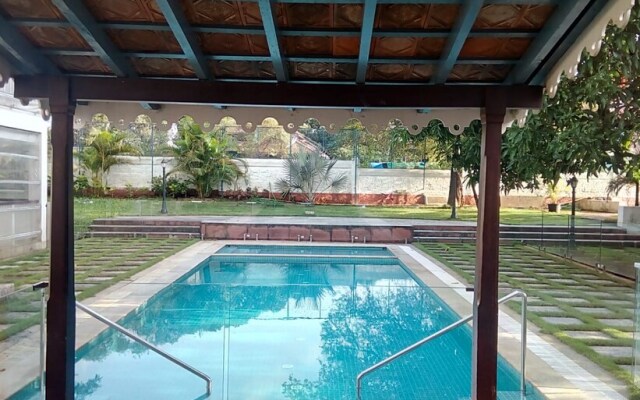 Casa Elvino - An Indy Villa