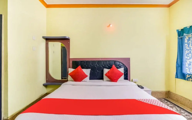 OYO 5906 Hotel Skyfox