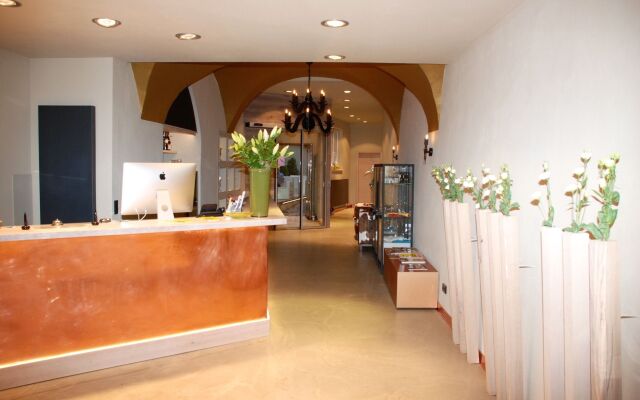 Hezelhof Hotel