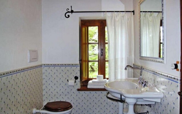 Podere Caldaruccio La Pineta Villa 22 People