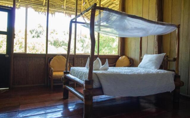 Pacaya Samiria Amazon Lodge