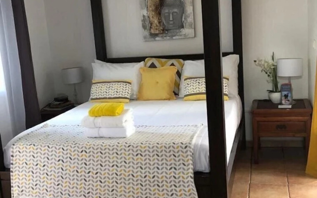Villa Kapresse Guest House