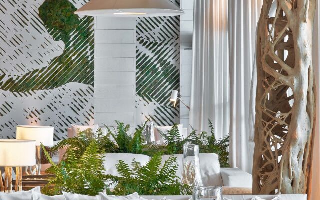 The Retreat Collection at 1 Hotel & Homes South Beach