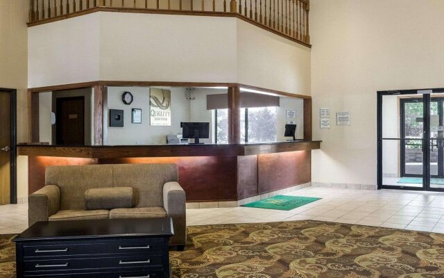 Quality Suites Near West Acres