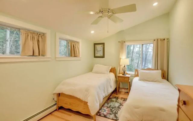 Falmouth Vacation Rental On Highland Lake!