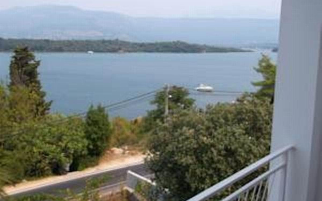 Raviola Apartments