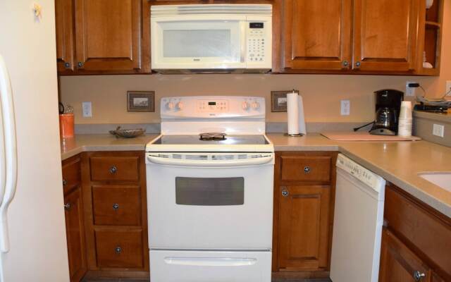 Kosta'S Kasa - Three Bedroom Townhome