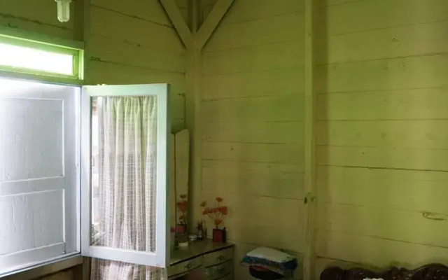 Homestay Madani 007 - Nita
