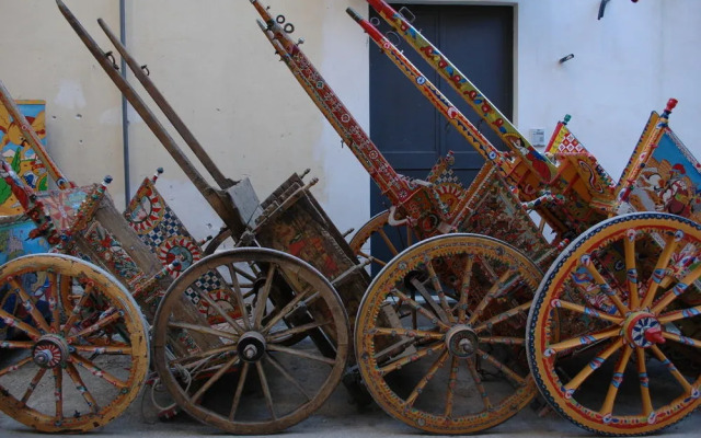 Seralcadio Guesthouse and Holiday Apartments