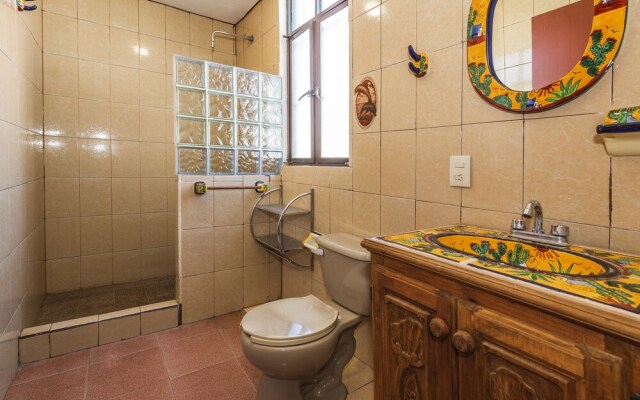 Las Calzadas Hotel & Suites