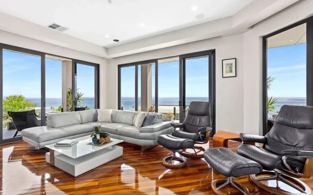 Bella Vista Heated Pool Spa With Stunning View