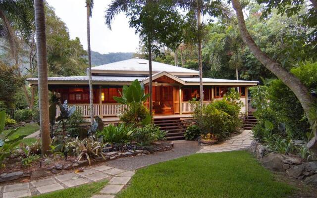 Port Douglas Valley Retreat