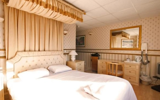 Castle Hotel