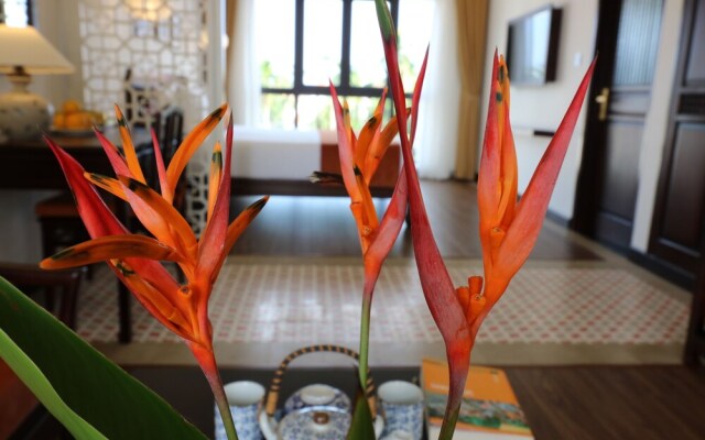 Roxana River Villa