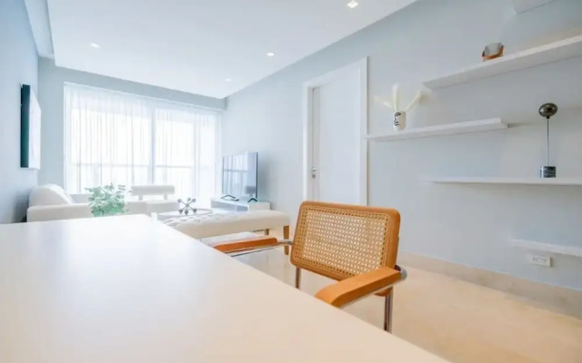 w Cozy 1BR in YOO