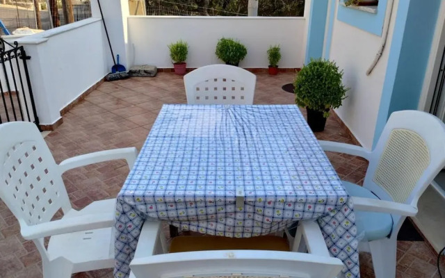Beautiful 1-bed Apartment at Argynonta Beach