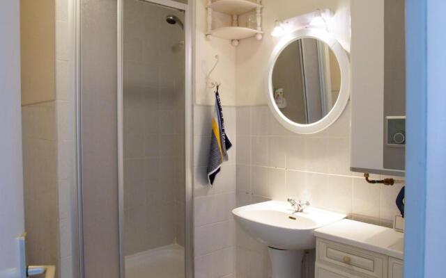 Face à la mer : appartement lumineux