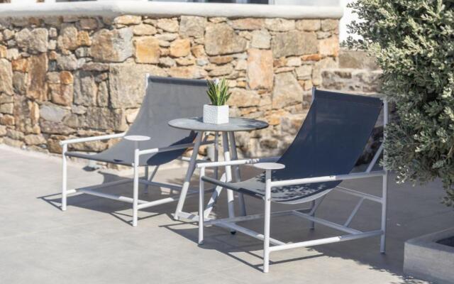 Sea Wind Villas and Suites