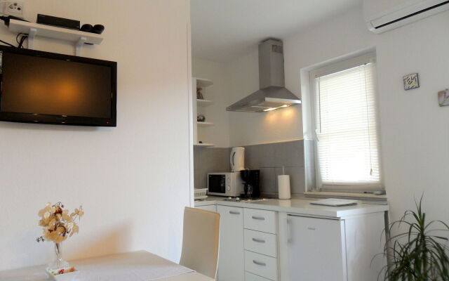 Apartments Pera