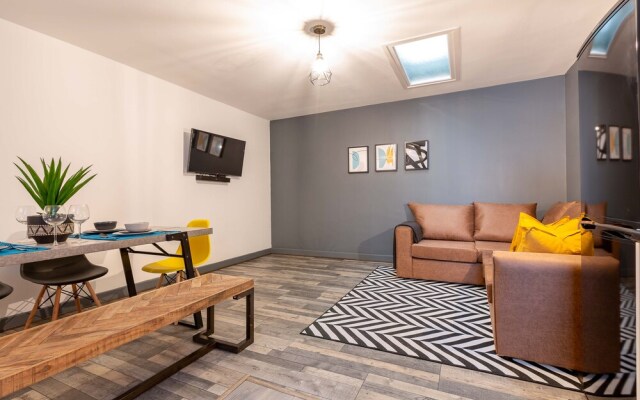 Oak Suite - Talbot Road - Blackpool - Spacious