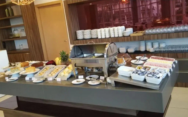 Mogano Express Hotel