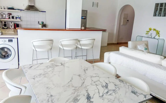 Residence Catalina APT 3