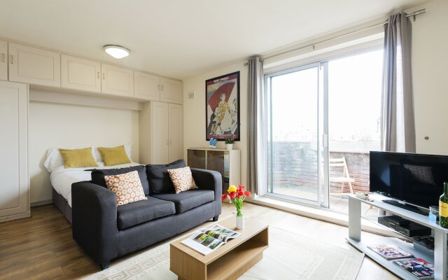 The Sherborne Court Aerie - NJB
