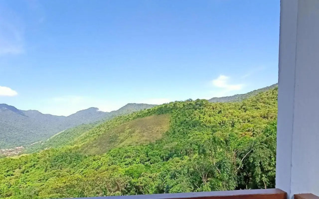 Casa espaçosa, aconchegante, com vista para o mar