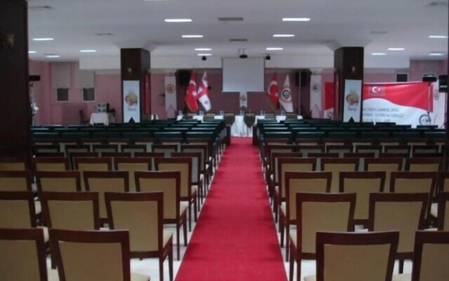 Sarp Hotel