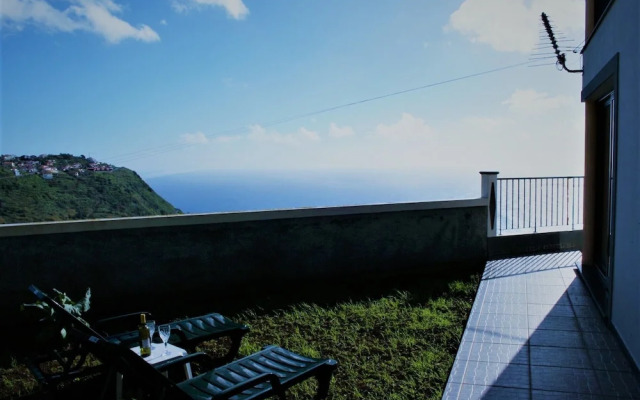 The Rose House - ETC Madeira