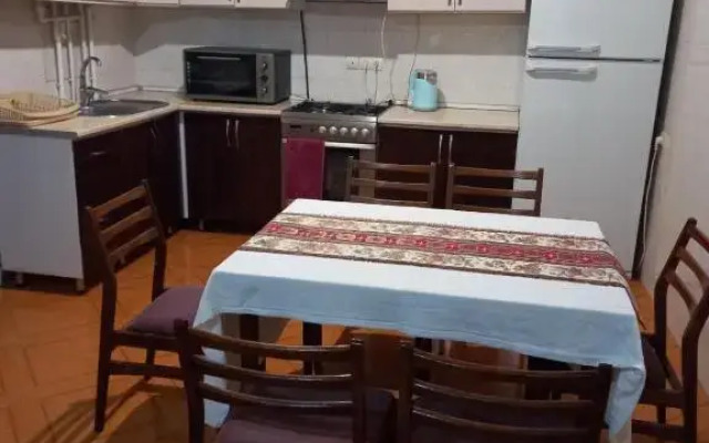 Garni House SAMAN