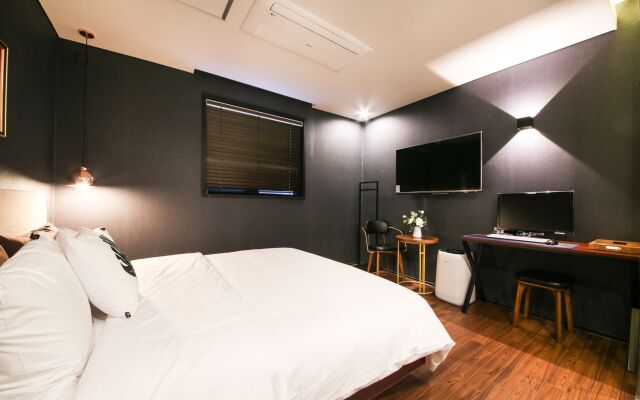 Brown Dot Hotel Yangjeong