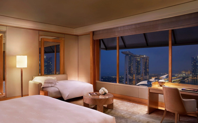 The Ritz-Carlton, Millenia Singapore