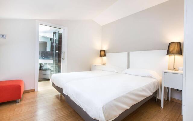 Girona Housing