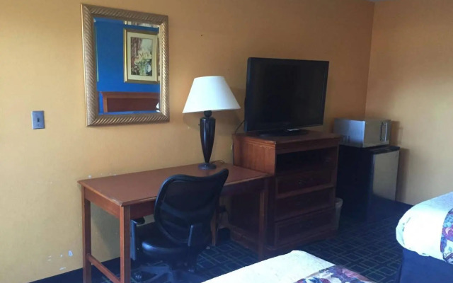 Trade Winds Inn Clinton