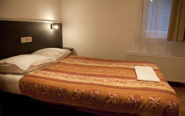 Hotel Barry