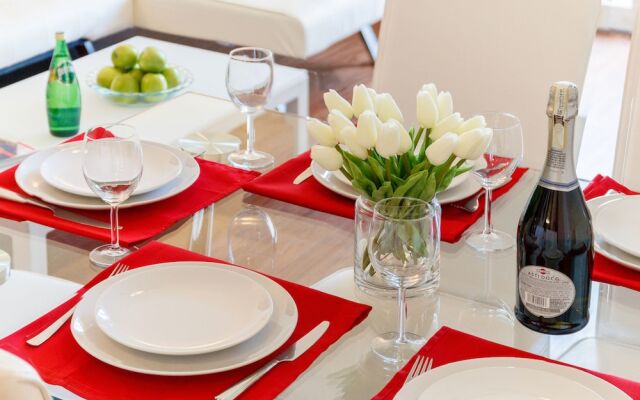 Brickell Family Travel Suites