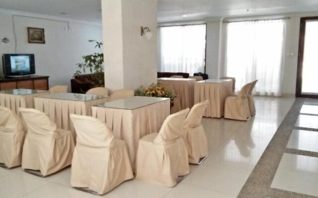 Garuda Hotel