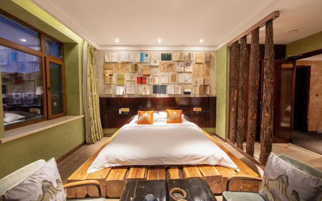 Qu She Boutique Hotel
