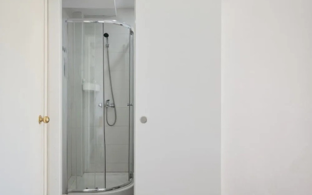 Amura Be my Guest Castelldefels