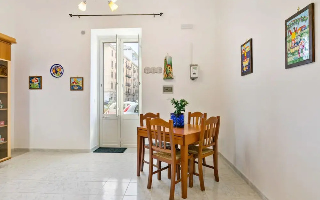 Corso dei Mille Railway Apartment