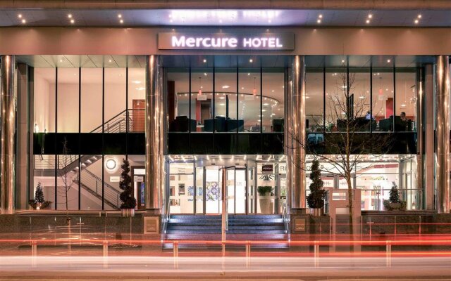 Mercure Cardiff Holland House Hotel & Spa
