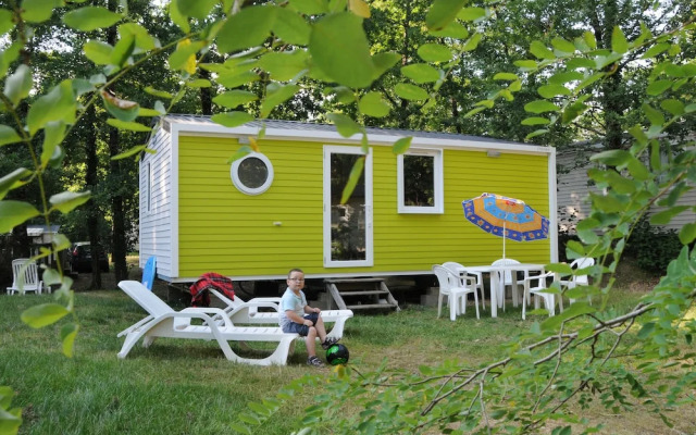 Castel Parc De Fierbois