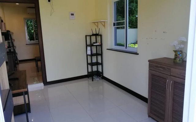 Elysian Koh Chang Bungalows and Pool Villa