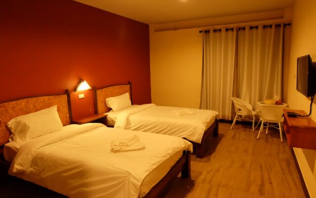 The Bed Kolok Resort