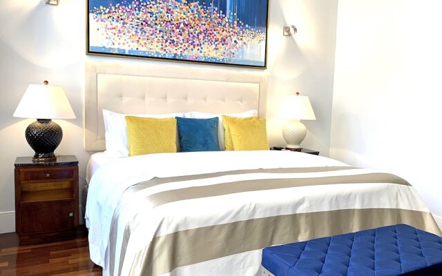 MONDRIAN Luxury Suites & Apartments Krakow Old Town