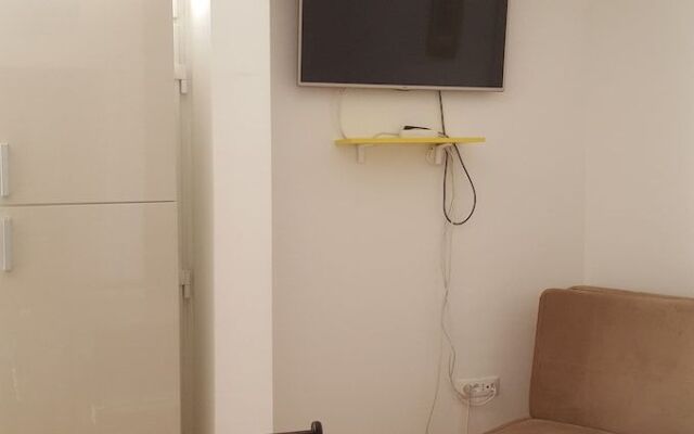 Studio apartment GIRO
