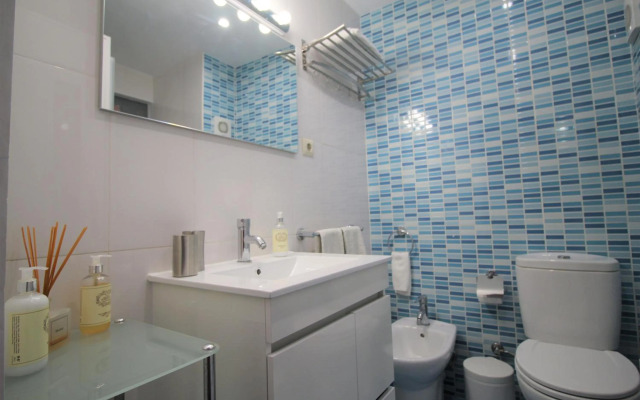 Quiet and Central Apartment