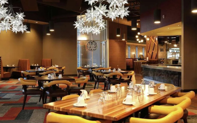 Holiday Inn Omaha Southwest